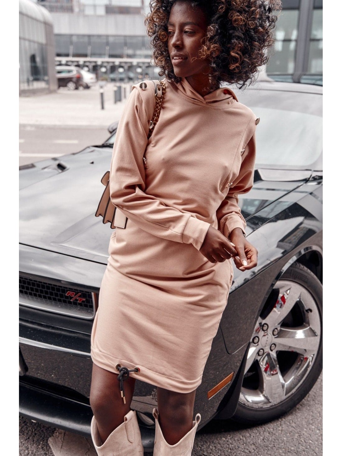 Loose sweatshirt dress with a hood, beige FI660 - Online store - Boutique